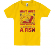 Детская футболка с девушкой рыбаком и надписями