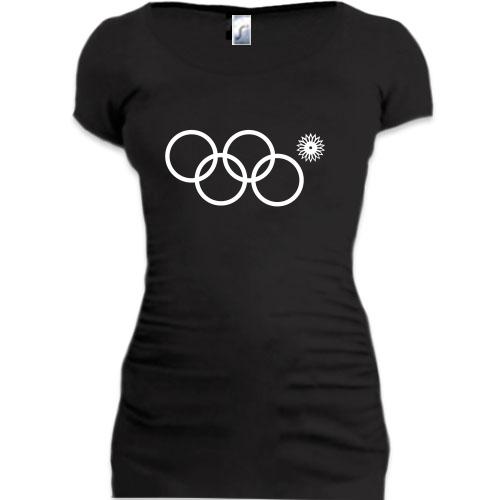Женская удлиненная футболка с нераскрытым кольцом Сочи 2014