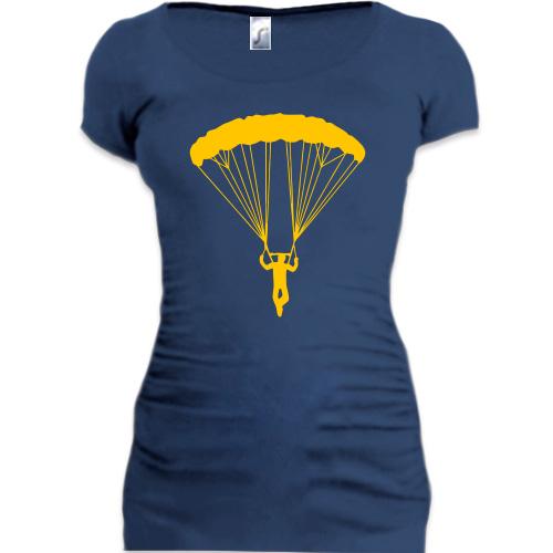 Подовжена футболка з парашутистом