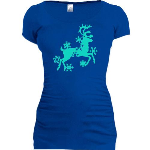 Подовжена футболка з біжучим оленем в сніжинках
