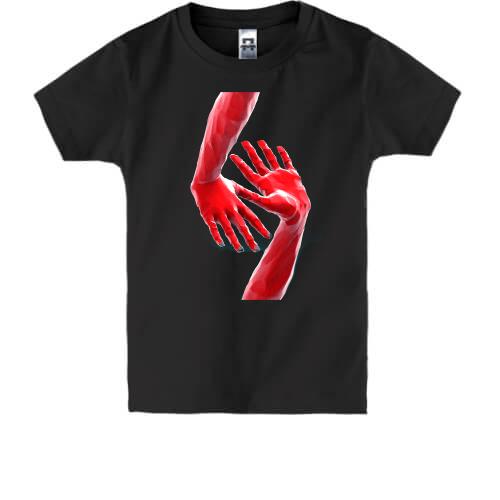 Дитяча футболка з червоними руками