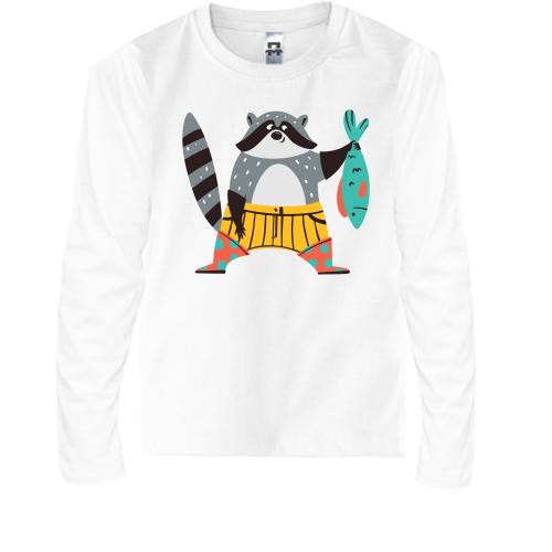 Детская футболка с длинным рукавом с енотом рыбаком