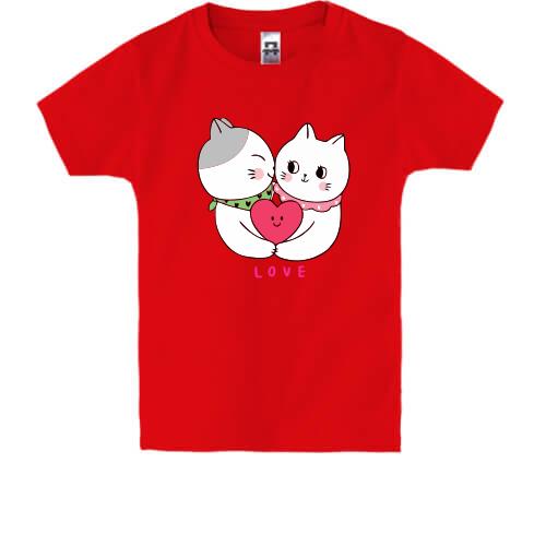 Детская футболка влюбленные котики.