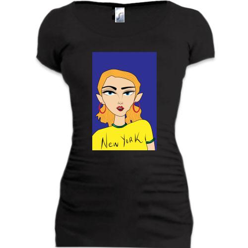 Туника Blonde in a yellow t-shirt