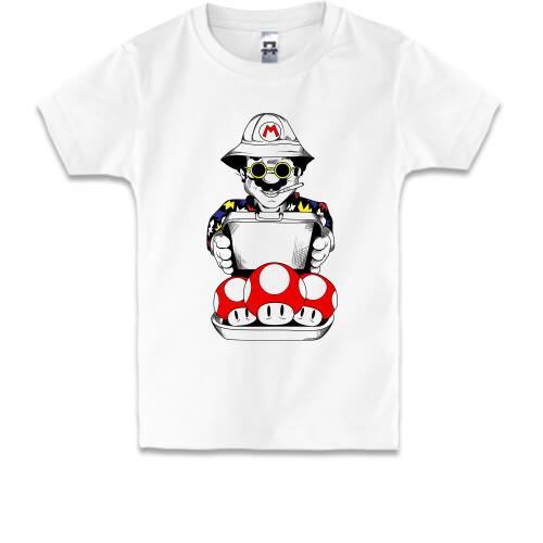 Детская футболка Mario with a case