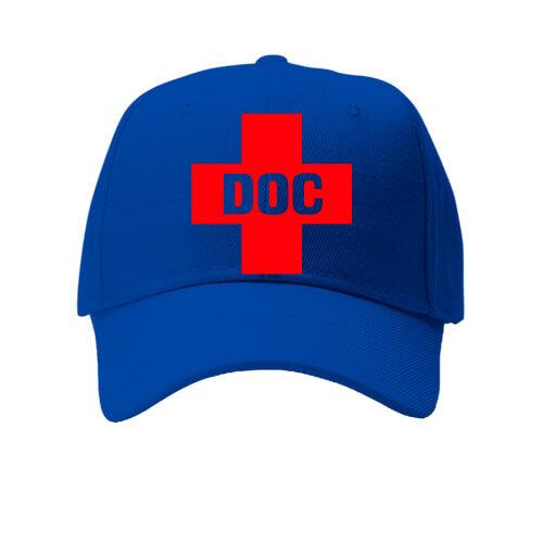 Кепка с красным крестом DOC