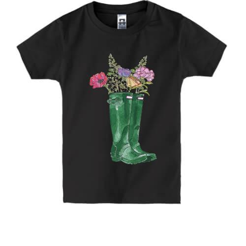 Детская футболка с цветами в сапогах