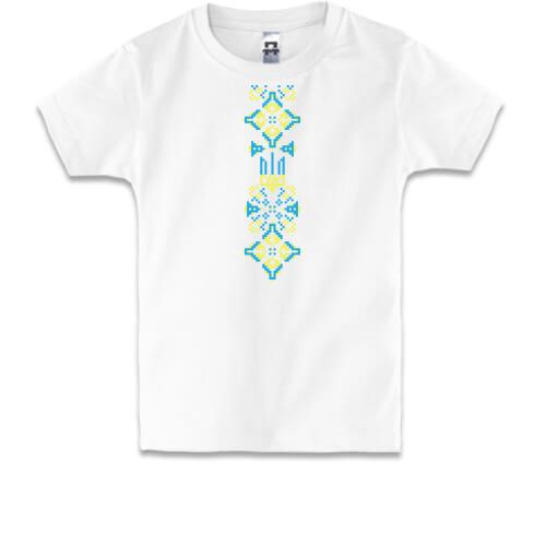 Детская футболка с пиксельным орнаментом и гербом