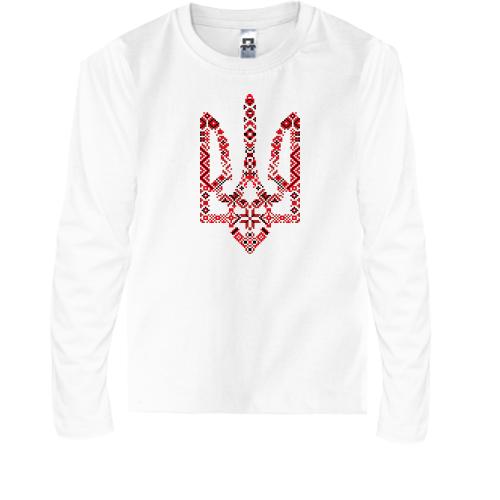 Детская футболка с длинным рукавом с гербом в украинских орнамен