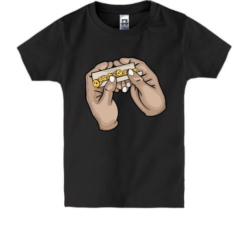 Детская футболка смайлики вместо табака