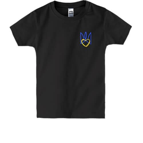Детская футболка с вышитым стилизованным тризубом с сердцем Мини
