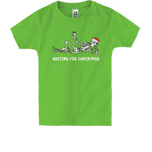Детская футболка со скелетом в ожидании Рождества