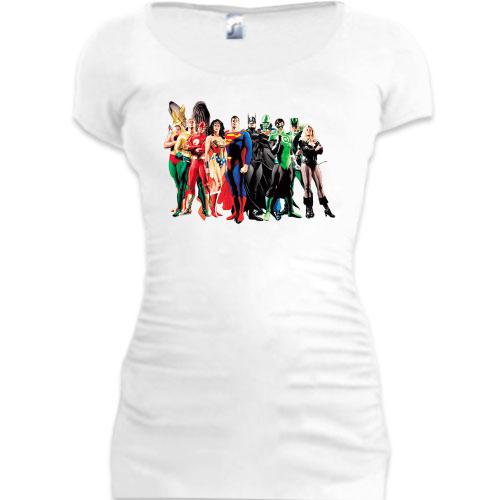Женская удлиненная футболка с супергероями