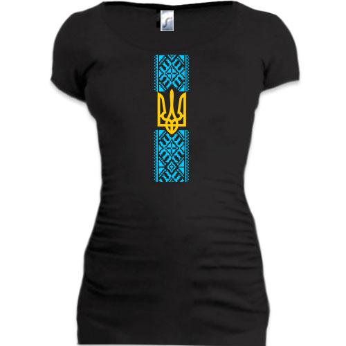 Женская удлиненная футболка Вышиванка с гербом Украины