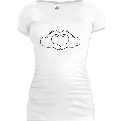Женская удлиненная футболка сердечко из рук