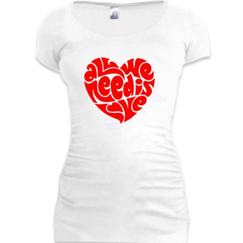 Женская удлиненная футболка all we need is love (2)