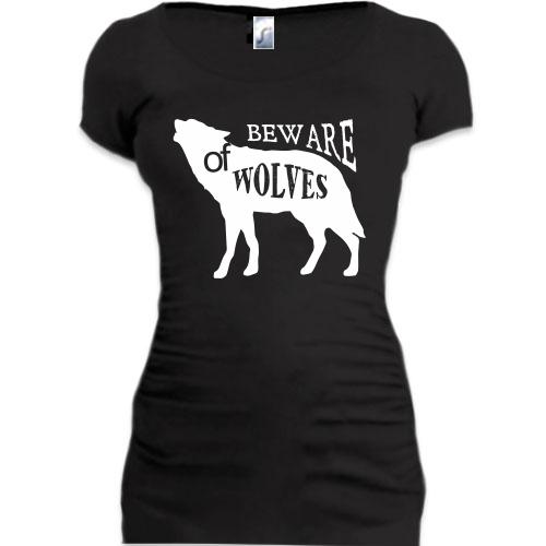 Женская удлиненная футболка beware of wolves