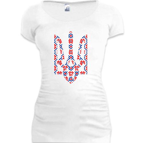 Женская удлиненная футболка с гербом Украины в виде вышиванки (2