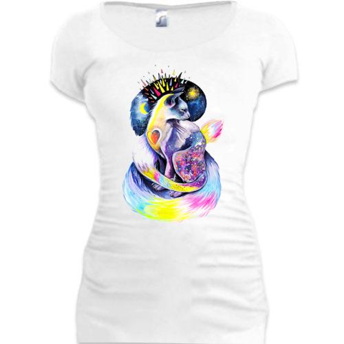 Женская удлиненная футболка с цветной кошкой