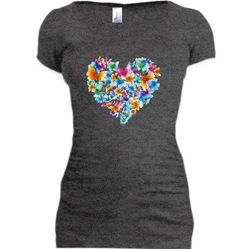 Женская удлиненная футболка с сердцем из ярких бабочек
