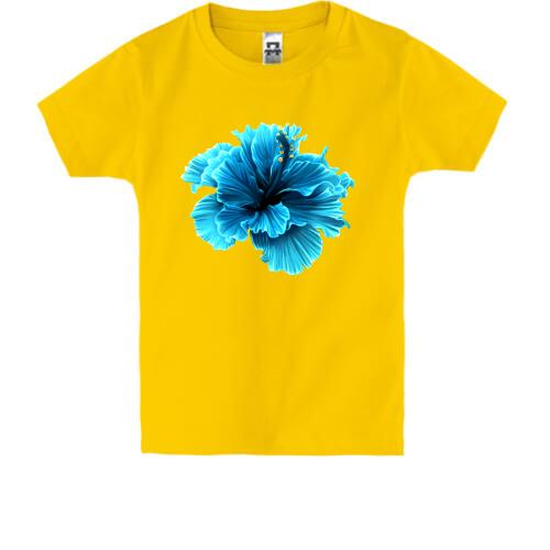 Дитяча футболка з блакитною квіткою