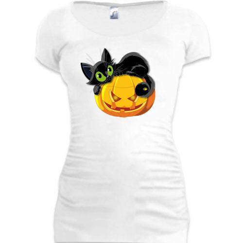 Подовжена футболка з котом на гарбузі