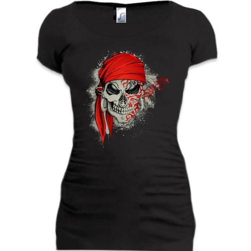 Подовжена футболка з черепом пірата