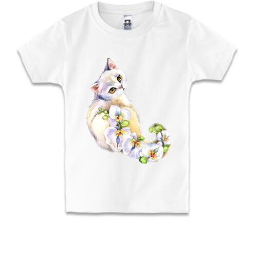Детская футболка с кошечкой в цветах