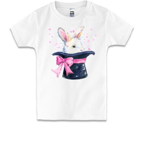 Детская футболка заяц с сердечками