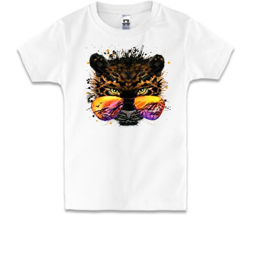 Детская футболка с акварельным леопардом в очках