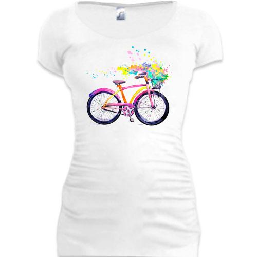 Подовжена футболка з акварельним велосипедом