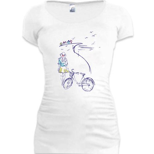 Туника Девушка с велосипедом на набережной