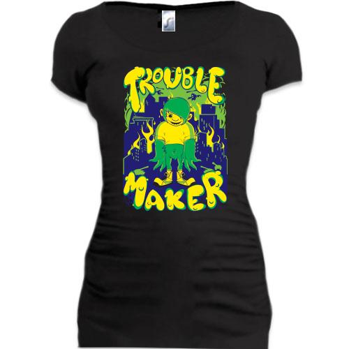 Подовжена футболка trouble maker