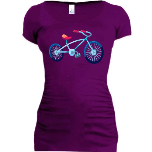 Подовжена футболка з прогулянковим велосипедом