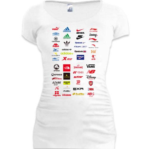 Подовжена футболка зі спортивними брендами