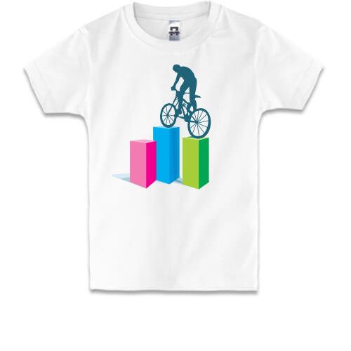 Детская футболка с велосипедистом на кубиках