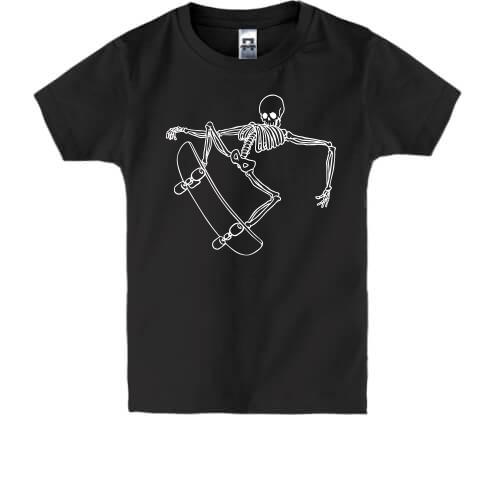 Детская футболка со скелетом на скейте