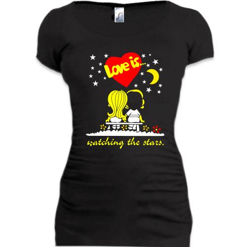 Подовжена футболка Love is ... (3)