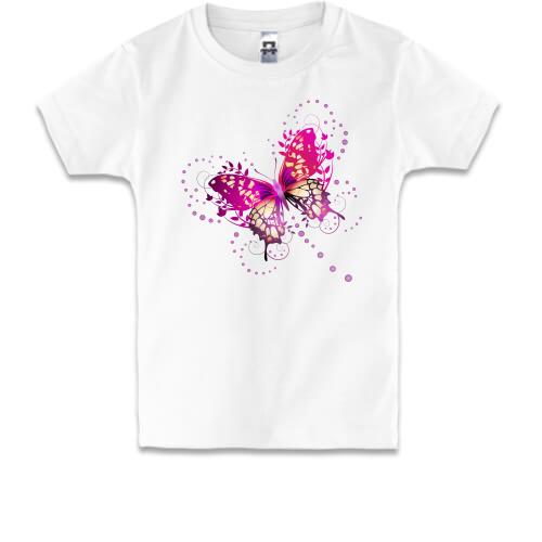 Дитяча футболка з рожевим метеликом