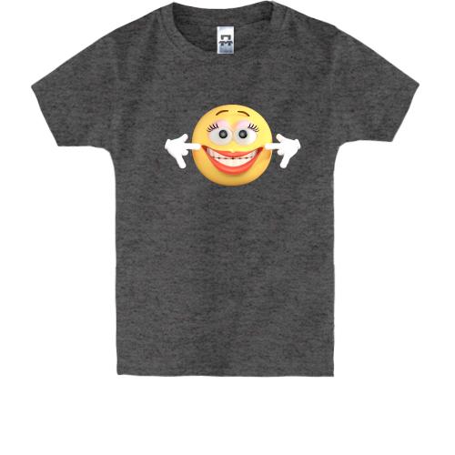 Детская футболка с улыбающимся эмоджи
