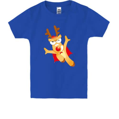 Детская футболка с летящим оленем в накидке