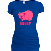 Подовжена футболка з написом "Ваш банкір" і свинкою