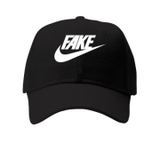 Кепка с надписью "Fake" в стиле Nike