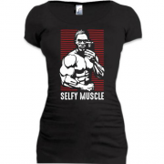 Подовжена футболка Selfie Muscle