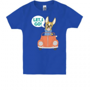 Детская футболка с собакой в машине