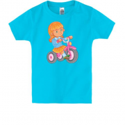 Детская футболка с девочкой на велосипеде