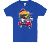 Детская футболка с бургером на мопеде