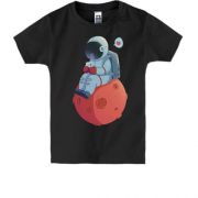 Дитяча футболка Космонавт закохався