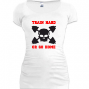 Женская удлиненная футболка Train hard