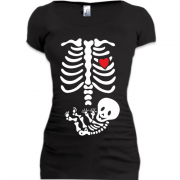 Женская удлиненная футболка "Скелетик"